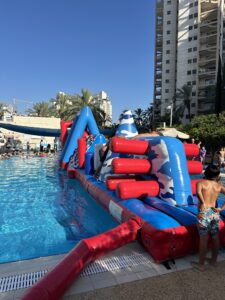 פתיחת קיץ גימבו