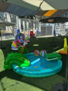 מתנפח מים לתינוקות -חלק ממתחם בריכות מתנפחים לילדים קטנים בגילאי 3–8