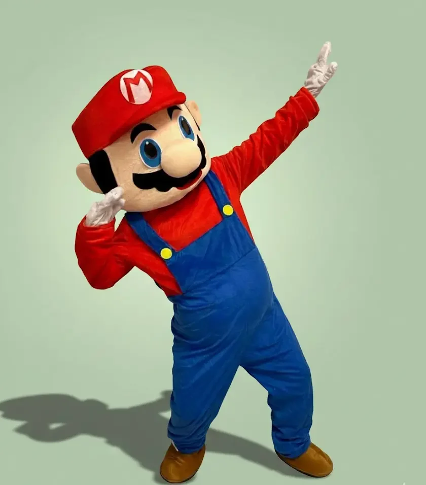 בובת תחפושת מריו להשכרה ליום הולדת לילדים