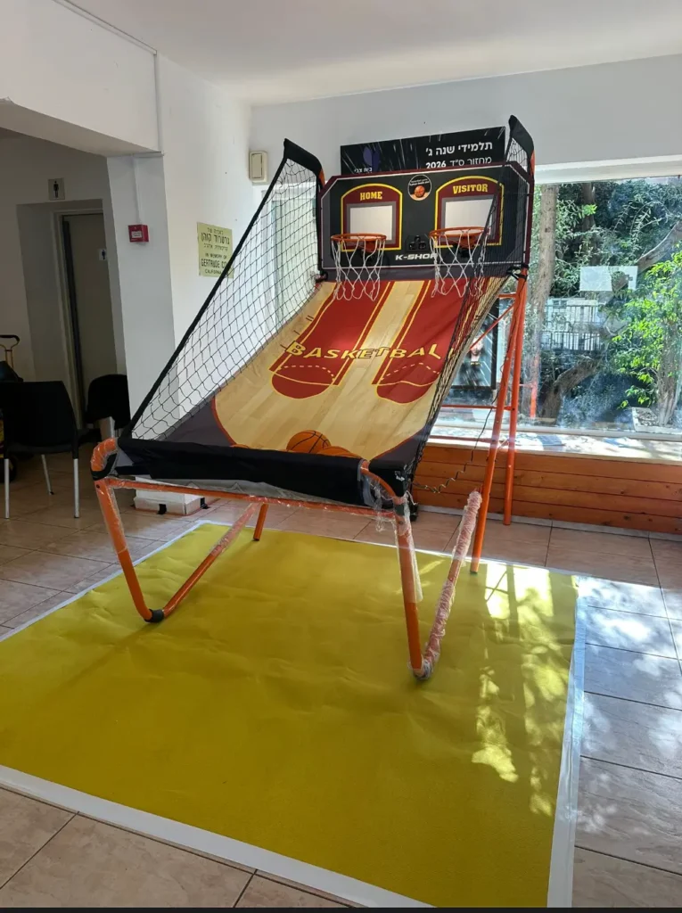 הפקת אירועי פסח -שולחנות משחק שולחן כדורסל