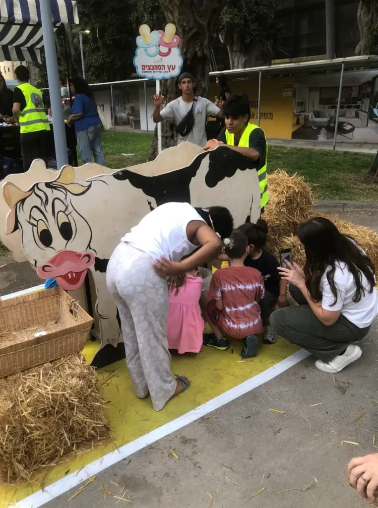 שבועות -אירוע חברה