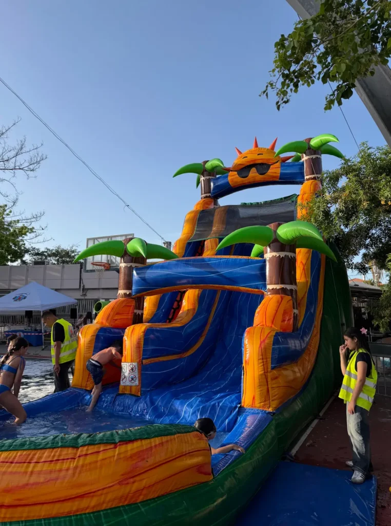 מתנפח ענק למסיבת סיום בית ספר ותחילת קיץ